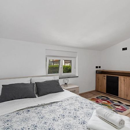 Holiday Home Sea Premantura Zewnętrze zdjęcie